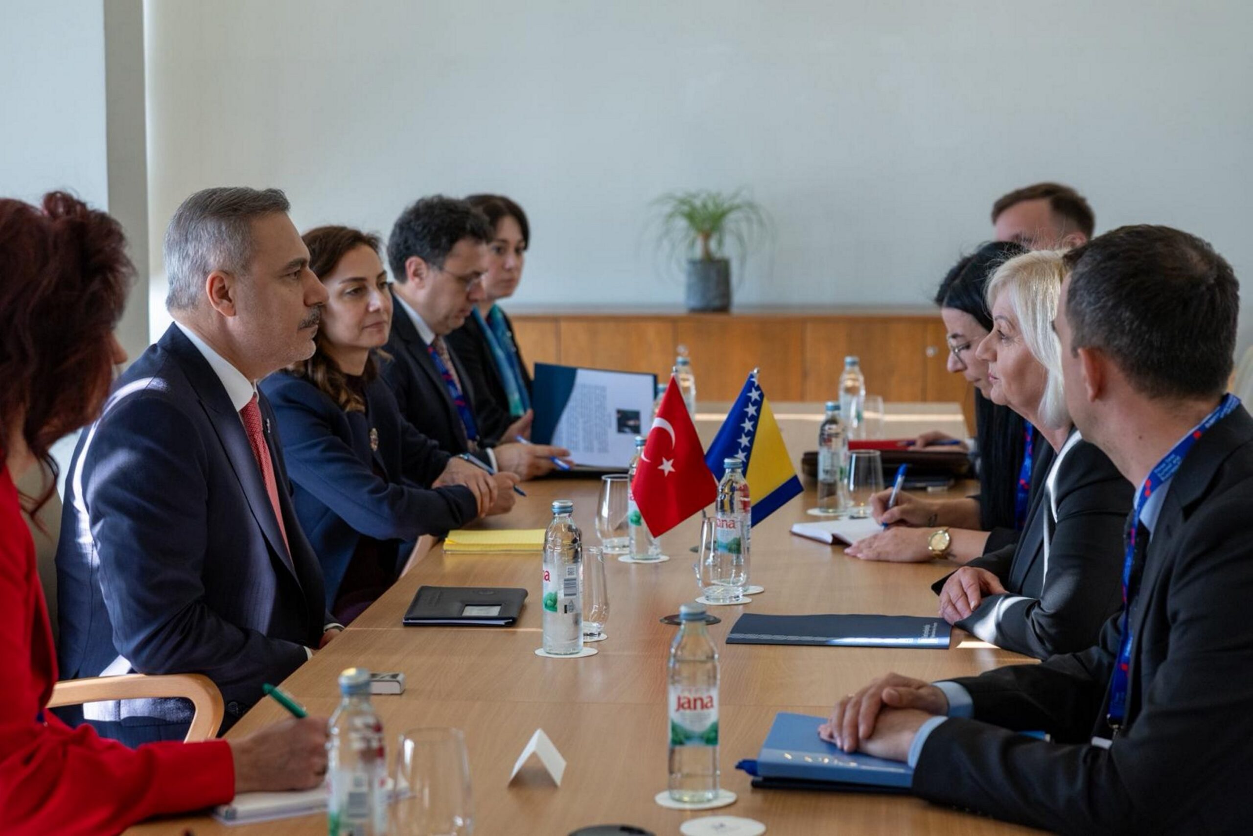 Slovakia and Türkiye anchor the new south – north gas axis at the 11th Three Seas Summit